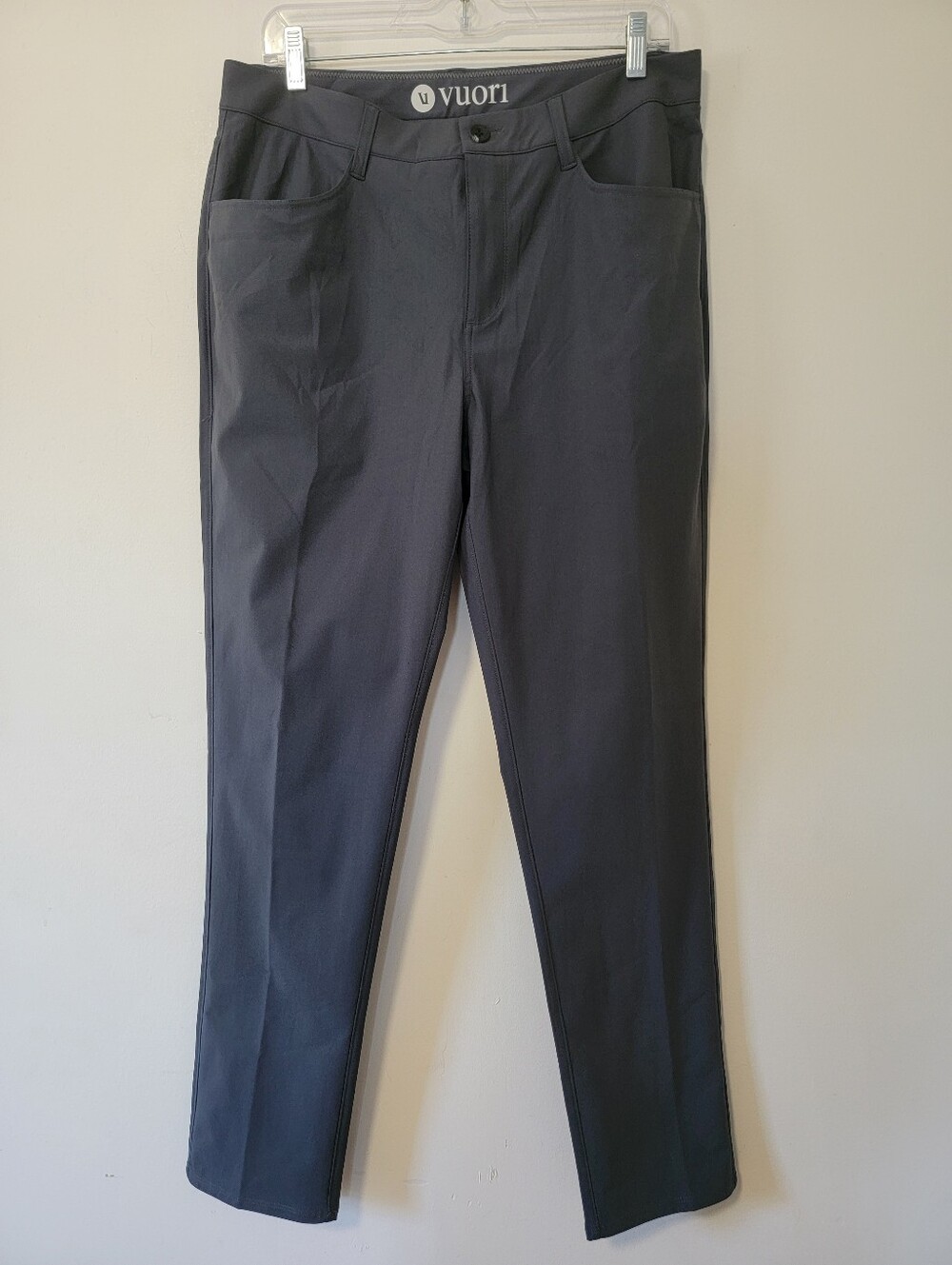 Vuori Men's Dark  Performance Chinos